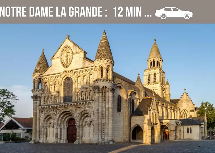 Accommodatie bij particulieren Grand 4 En Face Du Chu Et De L'universite De - Acces Rapide Futuroscope En 15 Min *