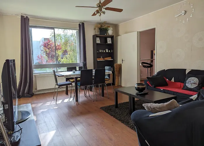 Accommodatie bij particulieren Grand 4 En Face Du Chu Et De L'universite De - Acces Rapide Futuroscope En 15 Min